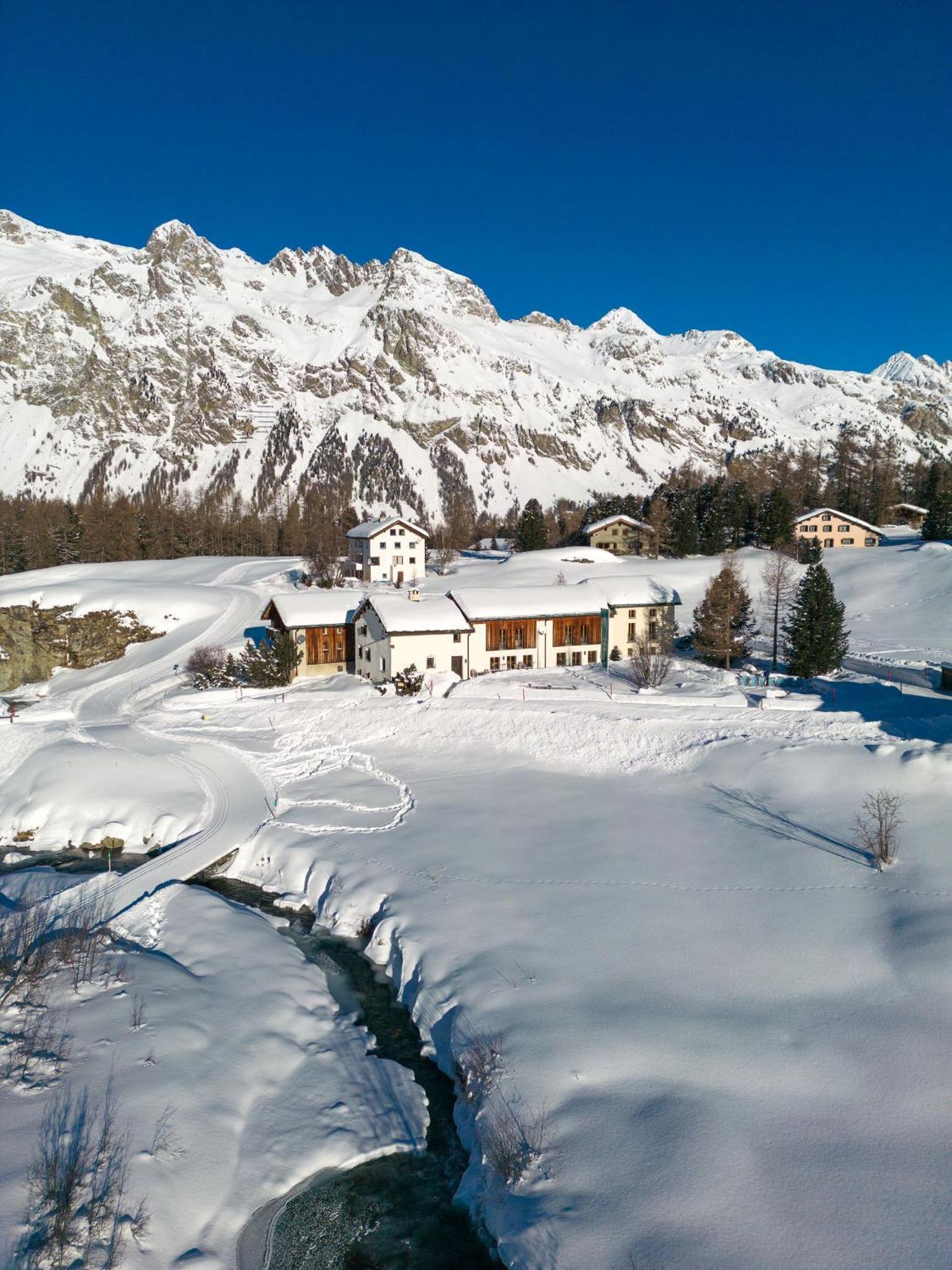 Hotel Chesa Pool Sils-Maria Exterior foto